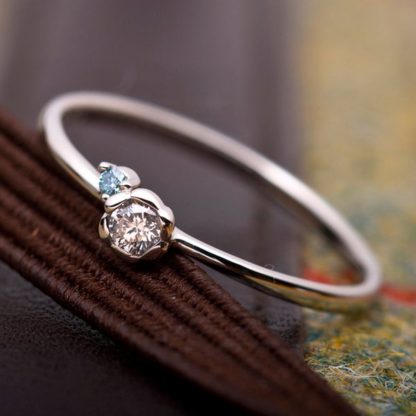 【商品名】 ダイヤモンド リング ダイヤ0.05ct アイスブルーダイヤ0.01ct 合計0.06ct 10号 プラチナ Pt950 フラワーモチーフ 指輪 ダイヤリング 鑑別カード付き 【ジャンル・