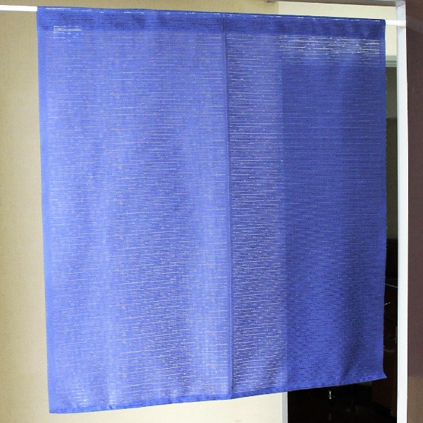 【商品名】 間仕切り カーテン 85×90cm ネイビー 日本製 防炎加工 取り付け簡単 突っ張り棒 のれん 暖簾 リビング ダイニング キッチン 【ジャンル・特徴】 間仕切り のれん 暖簾 ノレン 